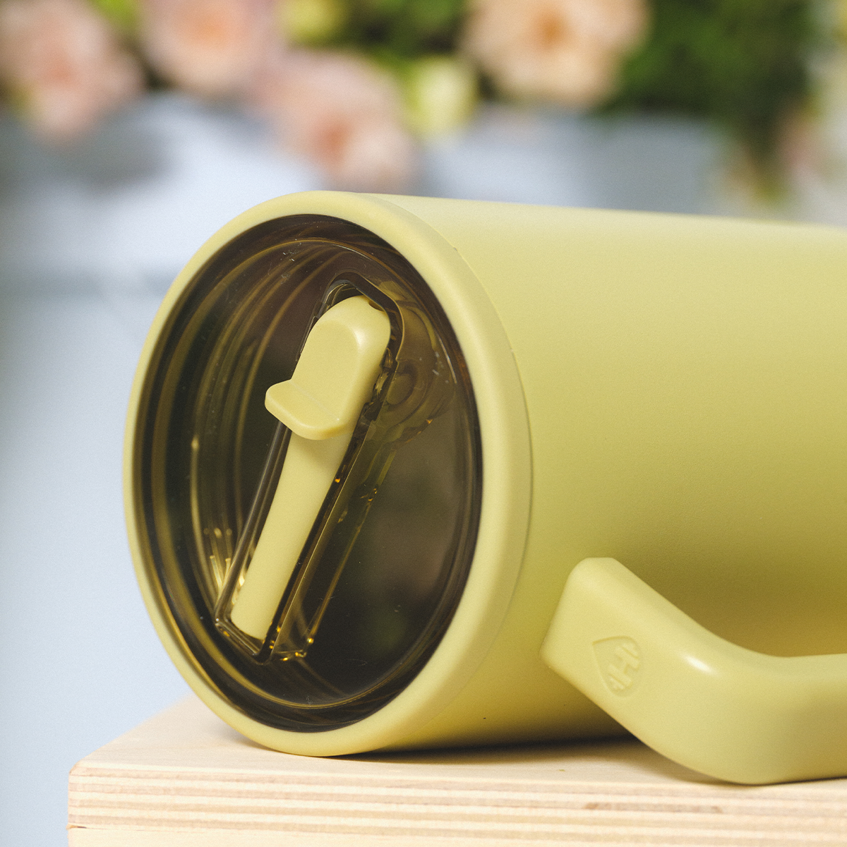 olive-32oz-946ml-b3 810140559951_5.png